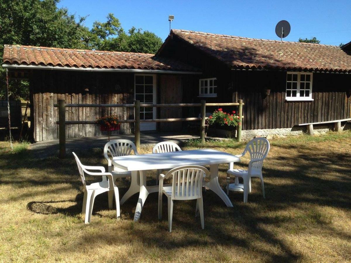 Gite Pechot Villa Luxey Bagian luar foto